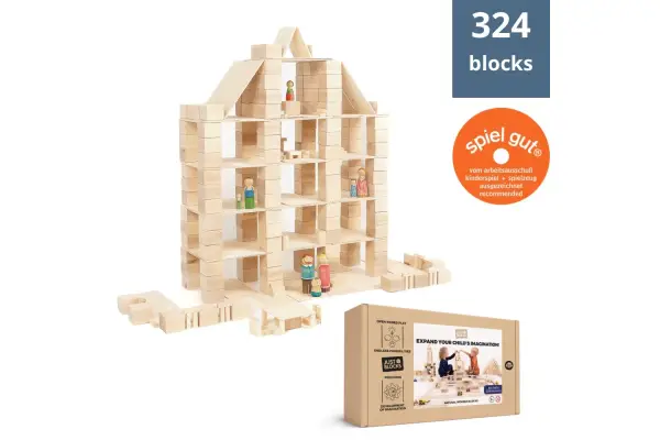 Wooden blocks set